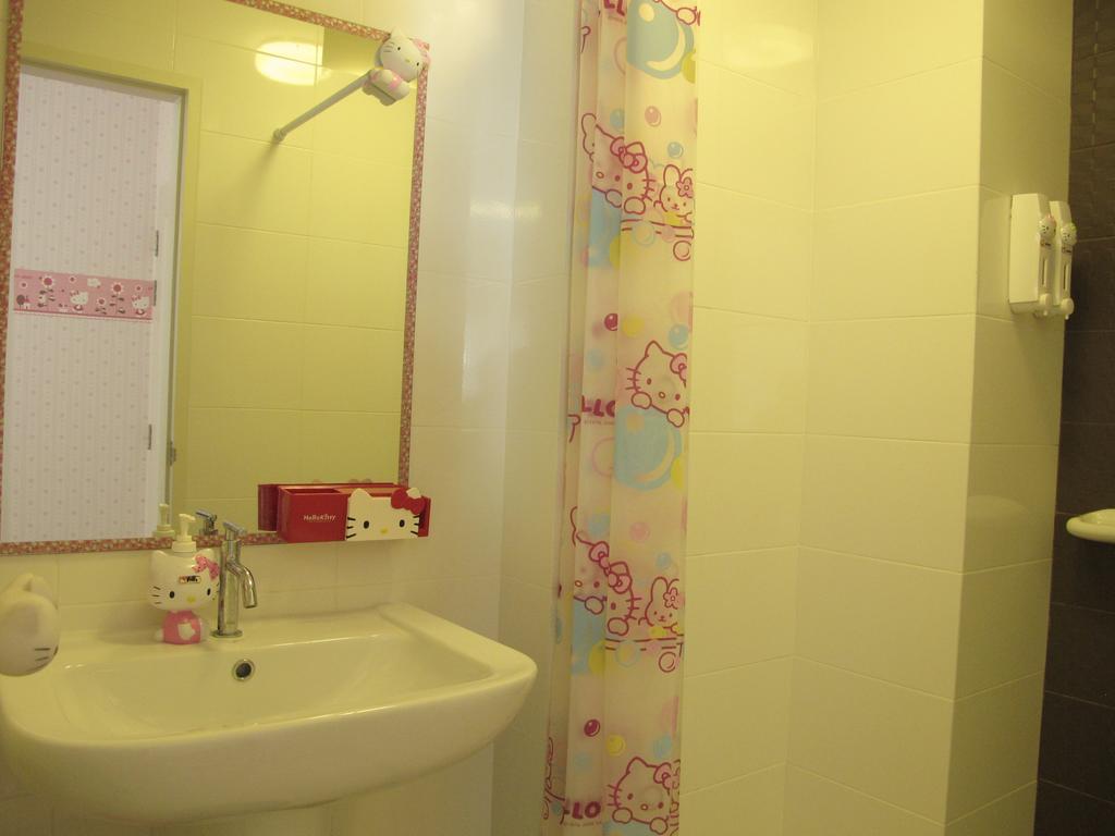 The Trust Hua Hin Kitty Room Quarto foto
